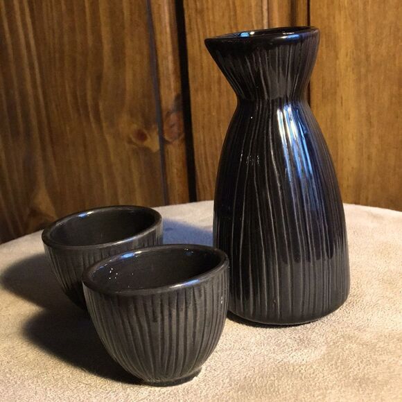 3 Piece Ceramic Sake Set - Picture 1 of 9